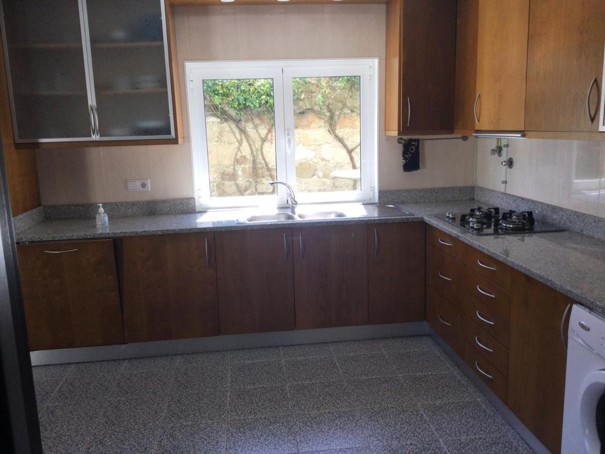 Room Villa Ribeiro Pilgrims Way To Santiago Bike A Garage For Marinhas Esposende Exterior photo
