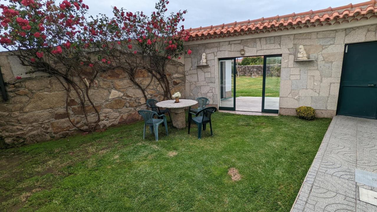 Room Villa Ribeiro Pilgrims Way To Santiago Bike A Garage For Marinhas Esposende Exterior photo